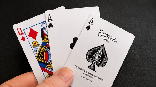 3 card mind reading trick.
