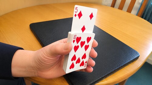 Classic fan card flourish.