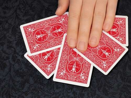 Magnetic Card Trick