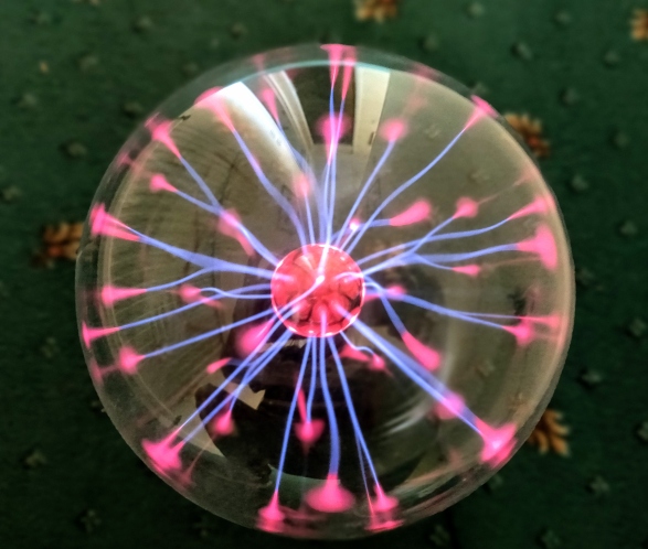 Image of a plasma ball, a useful prop for mind reading magicians.