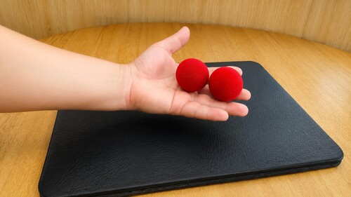 Multiplying sponge ball trick.
